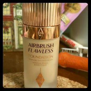 Charlotte Tilbury Airbrush Flawless Foundation 7.5